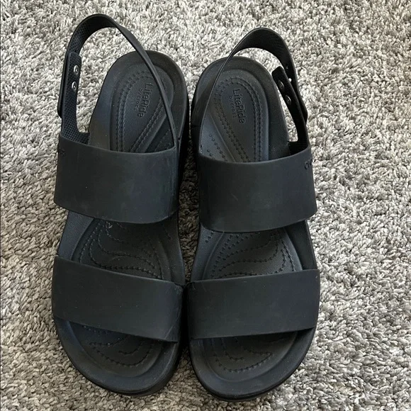 CROCS Women's LiteRide Black Strap Sandals Size 10W - Picture 4 of 4